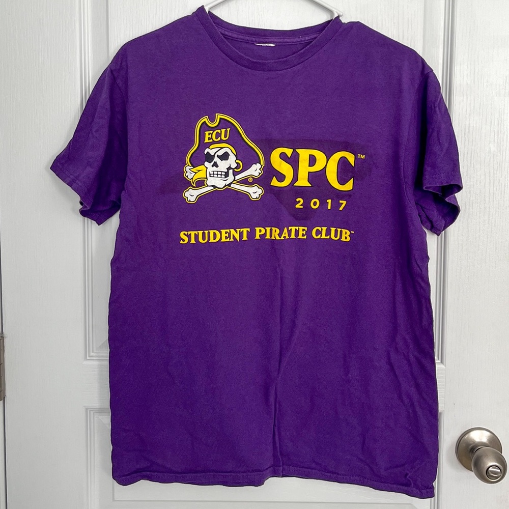 ECU East Carolina University Pirates Student Pirate Club 2017 T Shirt